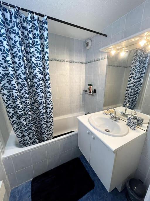 Duplex Moderne Proche De Toutes Commodites บอร์โด ภายนอก รูปภาพ