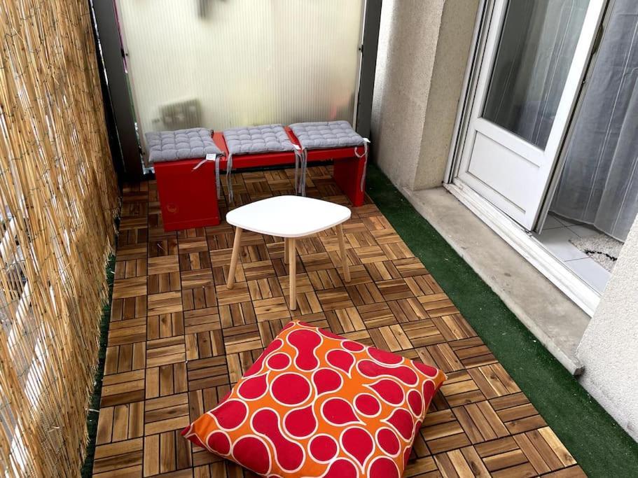 Duplex Moderne Proche De Toutes Commodites บอร์โด ภายนอก รูปภาพ